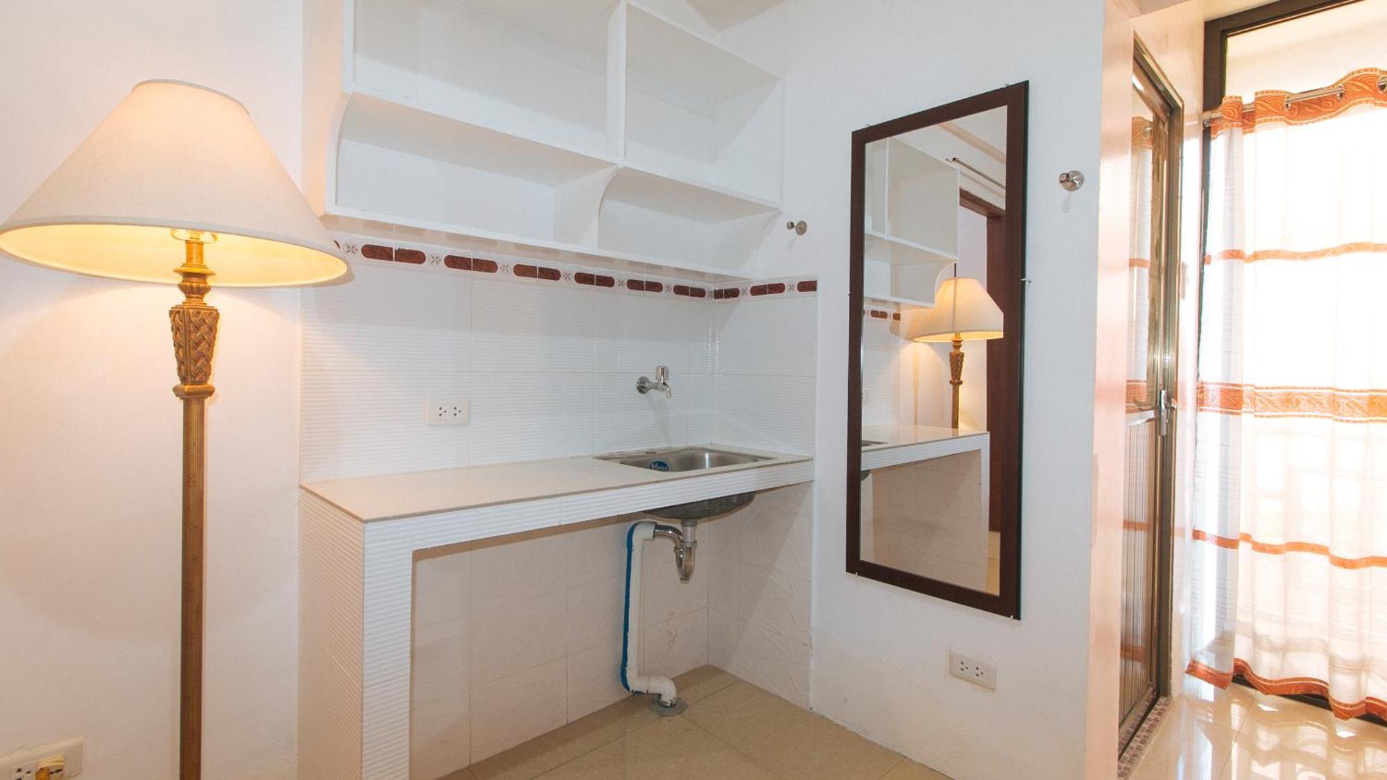 Reddoorz Near Lrt 2 Antipolo Station Exterior foto