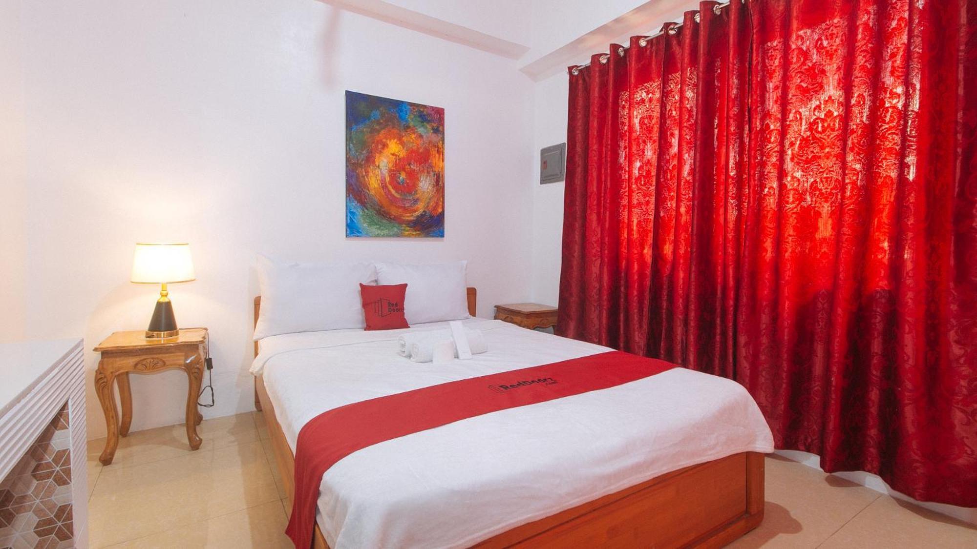 Reddoorz Near Lrt 2 Antipolo Station Exterior foto